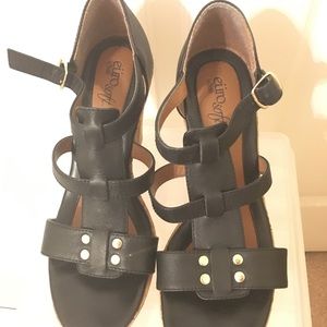 Euro Soft Black Cork Wedges👡